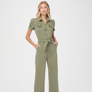 Anessa Shortsleeve Jumpsuit - Vintage Ivy Green
